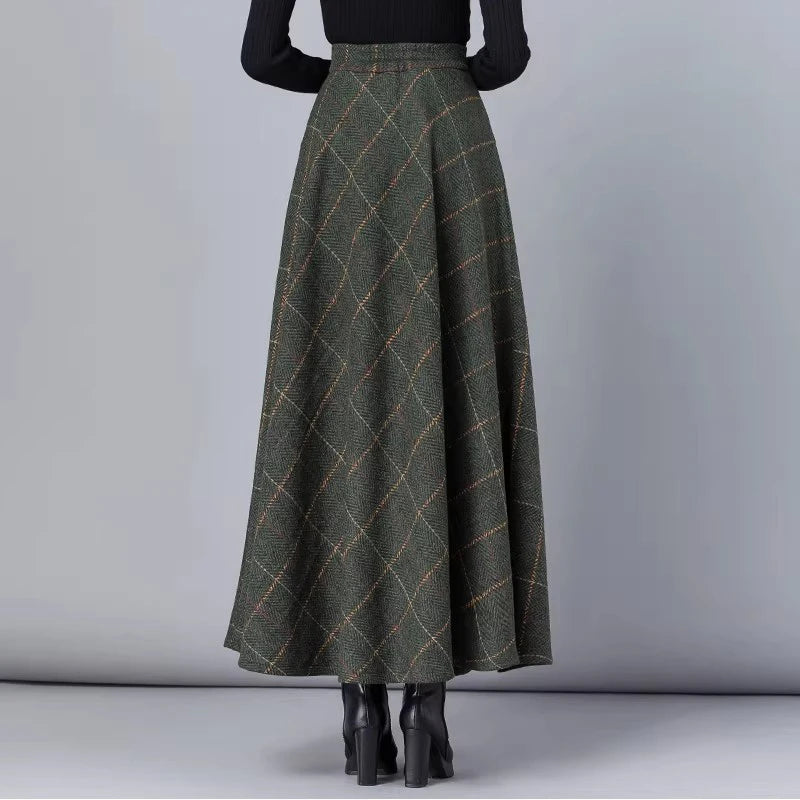 Women's 2025 Fall/Winter Retro Plaid Wool Midi Skirt - High-Waisted A-Line, Plus Size, Thickened & Slimming Long Skirt