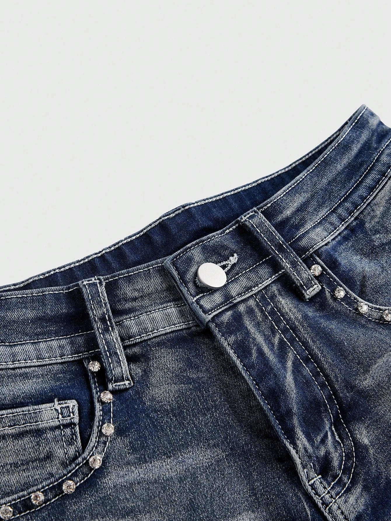 Low Rise Distressed Denim Shorts Female Jeans Womens Jeans Shorts Vintage Y2K Punk Style Embroidered Hot Pants